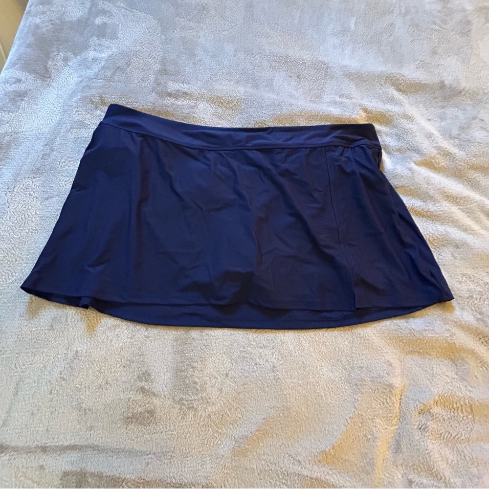 NWT Christina dark blue swim skirt skort shorts bottoms Size 18